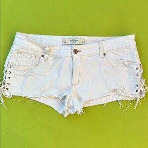 Abercrombie & Fitch White Distressed Jean Shorts  cute tie-up sides sz10